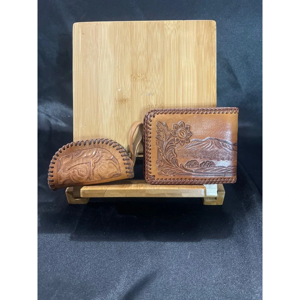 Vintage Hand Tooled Leather Western Wallet and‎ Coin Purse Set Horse Cowboy Tan